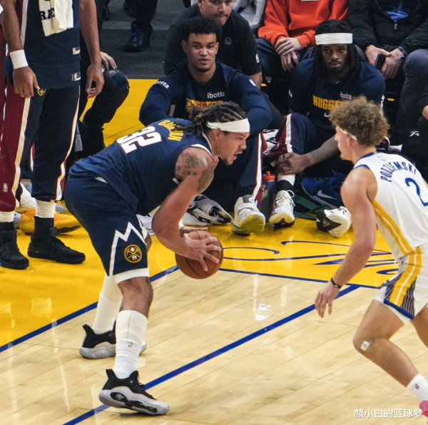 富余通 生涯之夜! 戈登三分11中10轰50分连创新高 美媒: 最被低估的球员